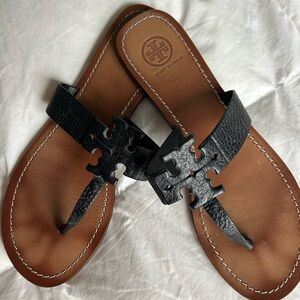 Tory Burch Black Leather Logo Thong Sandals with Brown Footbed